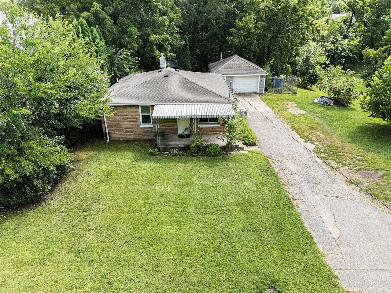 Homes for sale in Kalamazoo, MI | 1934 Nazareth Rd, Kalamazoo, MI 49048 | MLS# 70488059