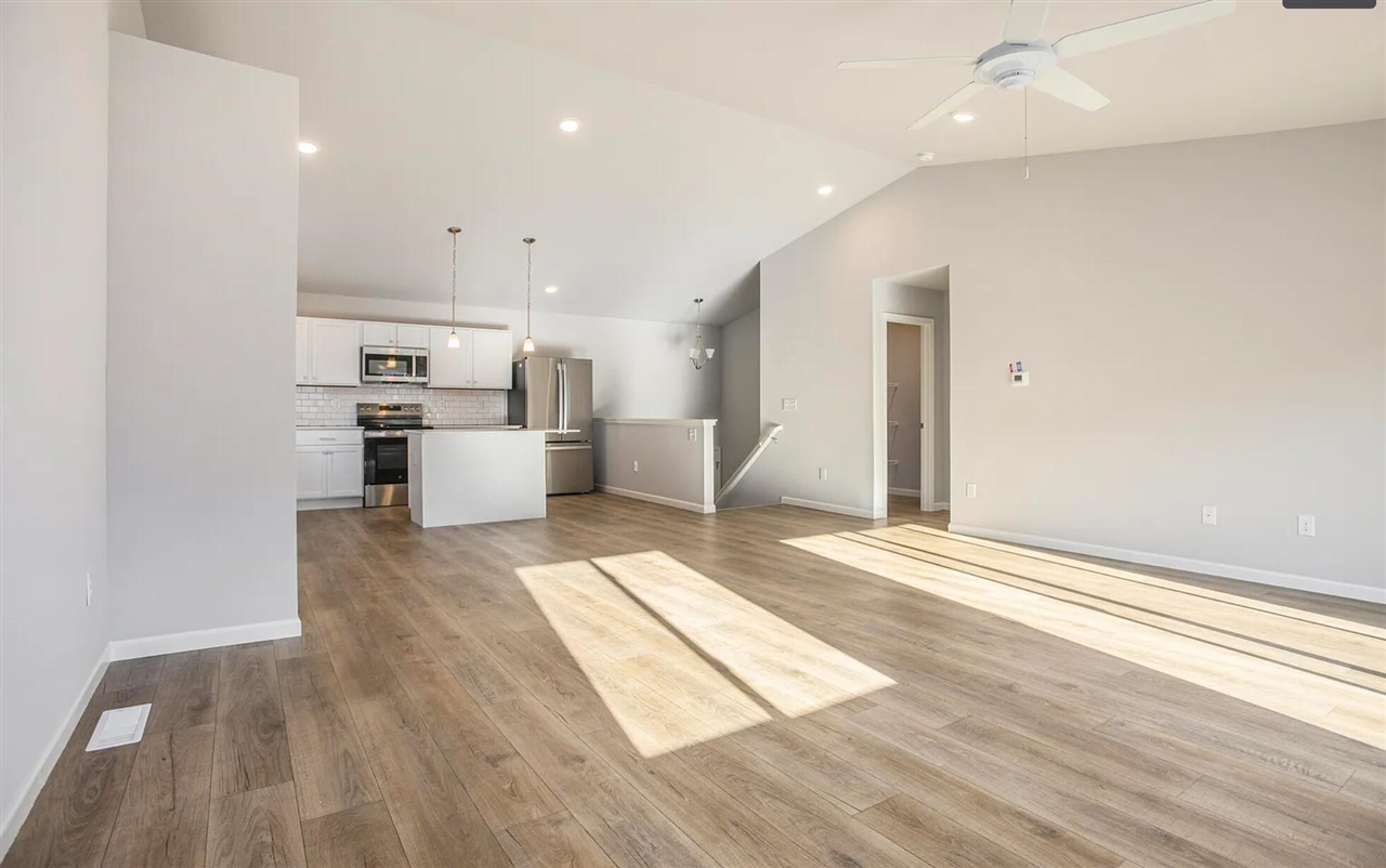 Homes for sale in Three Rivers, MI | 1212 Pine St, Three Rivers, MI 49093 | MLS# 70488265