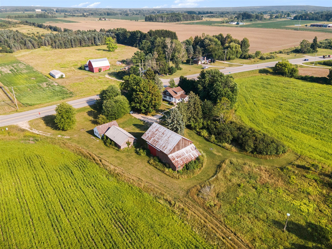 Homes for sale in Scottville, MI | 855 Us Hwy 31, Scottville, MI 49454 | MLS# 70488288