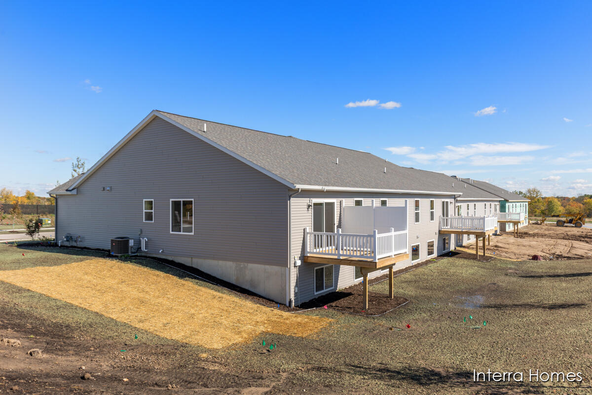 Homes for sale in Comstock Park, MI | 996 Scioto Dr #1, Comstock Park, MI 49321 | MLS# 70488349