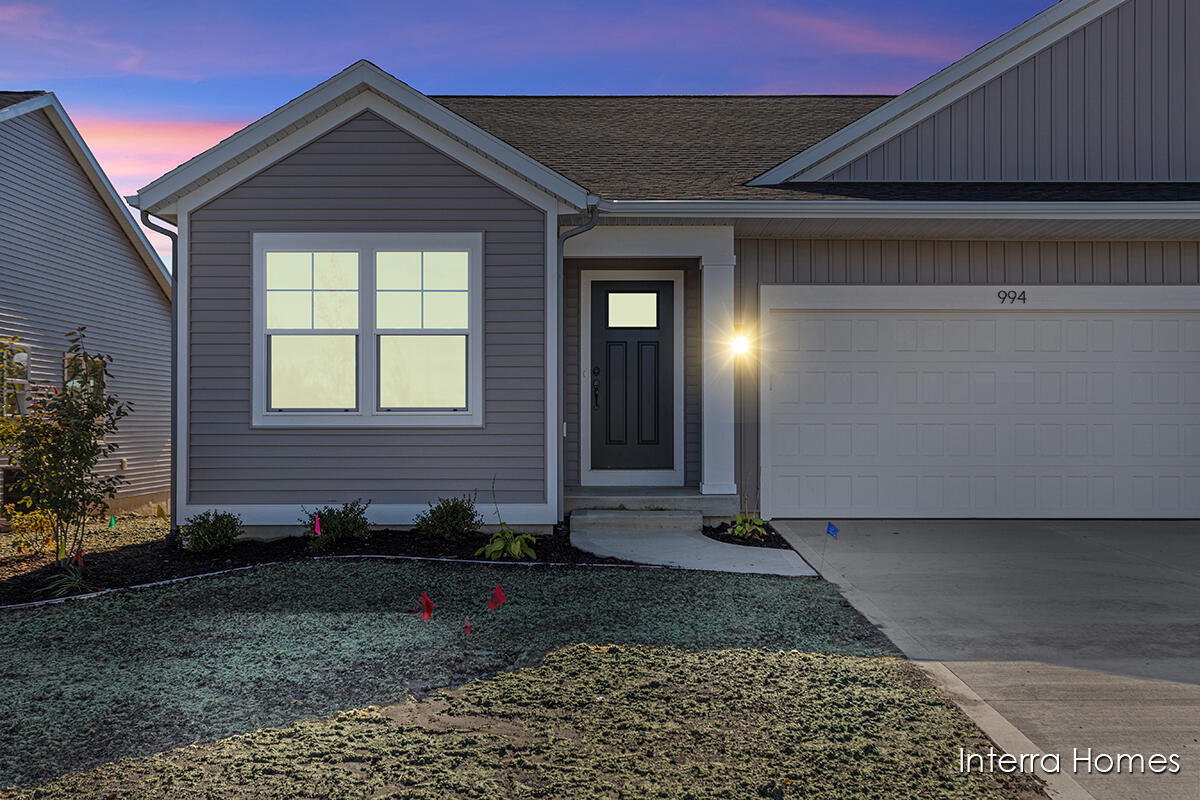 Homes for sale in Comstock Park, MI | 994 Scioto Dr #2, Comstock Park, MI 49321 | MLS# 70488369