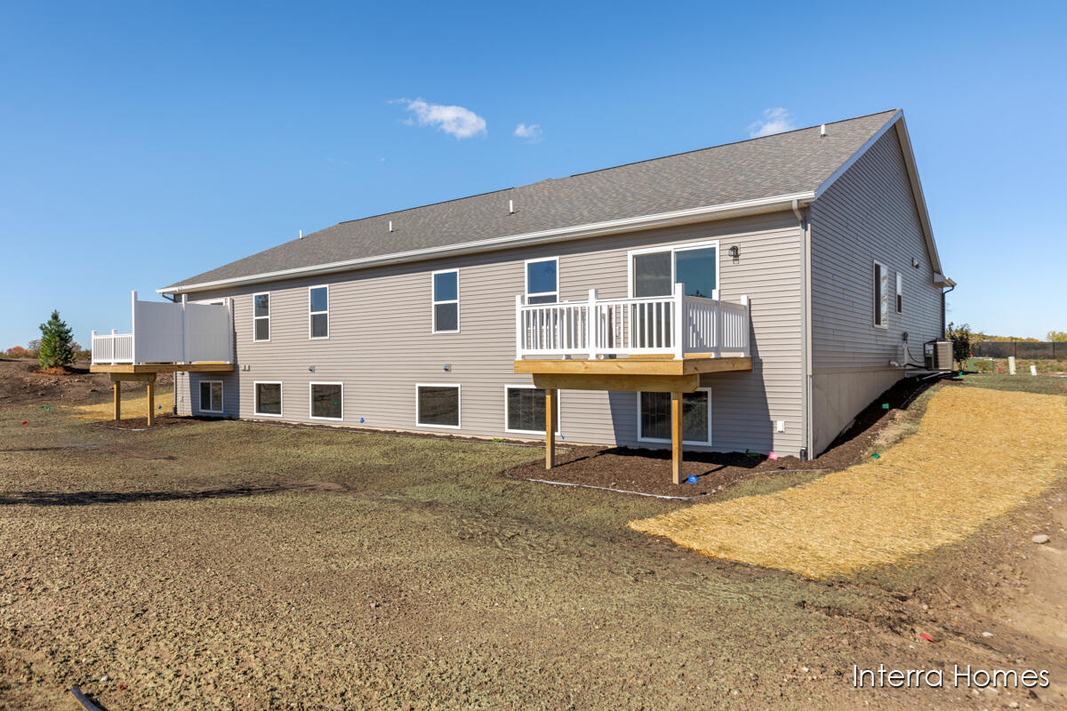 Homes for sale in Comstock Park, MI | 994 Scioto Dr #2, Comstock Park, MI 49321 | MLS# 70488369