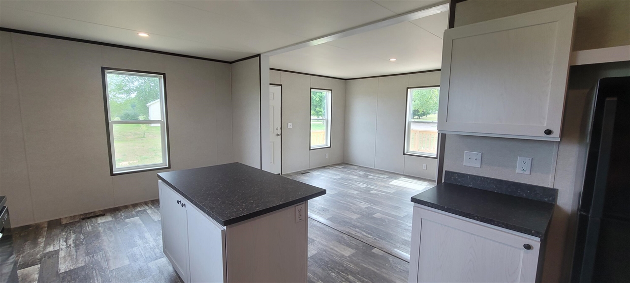 Homes for sale in Hart, MI | 5556 W Lake Blvd, Hart, MI 49420 | MLS# 70488385