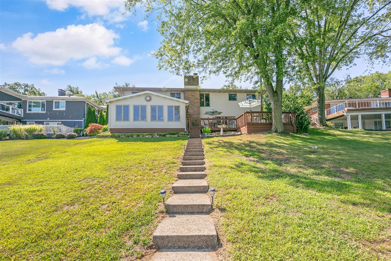 Homes for sale in Union, MI | 70855 Wayne St, Union, MI 49130 | MLS# 70488455