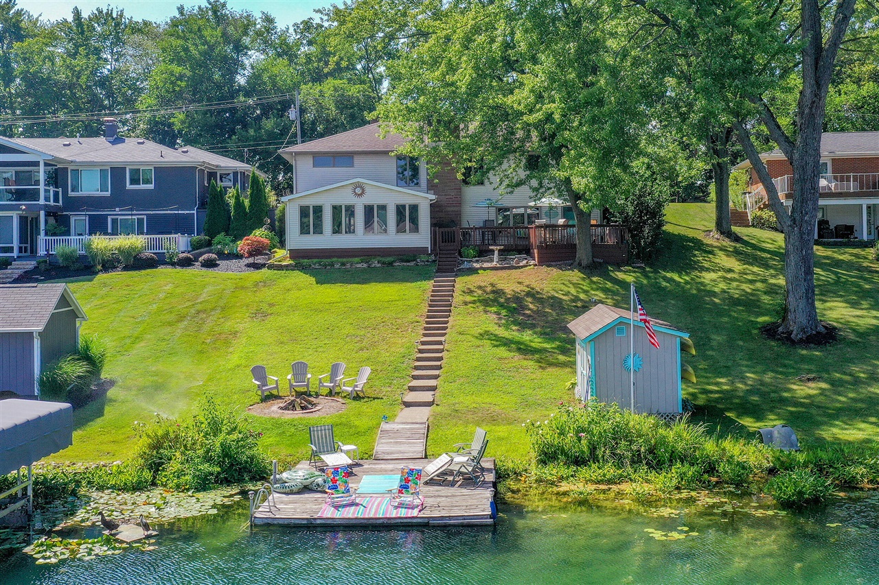 Homes for sale in Union, MI | 70855 Wayne St, Union, MI 49130 | MLS# 70488455