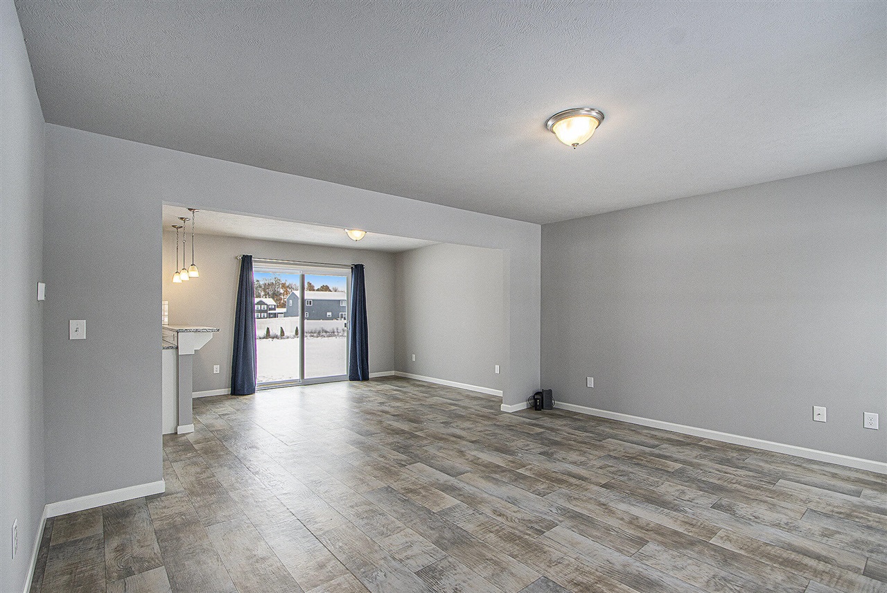 Homes for sale in Mattawan, MI | 47805 Silver Oaks, Mattawan, MI 49071 | MLS# 70488552