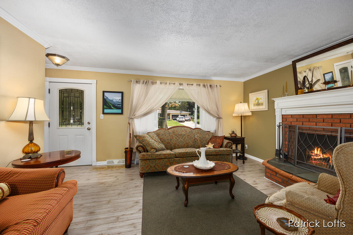 Homes for sale in Grand Rapids, MI | 583 Kingsbury St, Grand Rapids, MI 49544 | MLS# 70488678