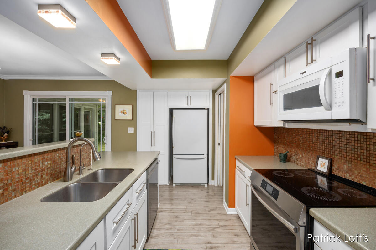 Homes for sale in Grand Rapids, MI | 583 Kingsbury St, Grand Rapids, MI 49544 | MLS# 70488678