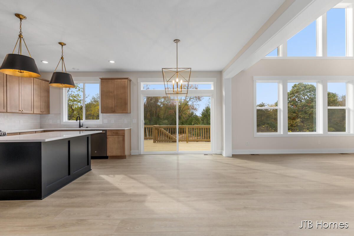 Homes for sale in Lowell, MI | 1080 N Washington St, Lowell, MI 49331 | MLS# 70488731