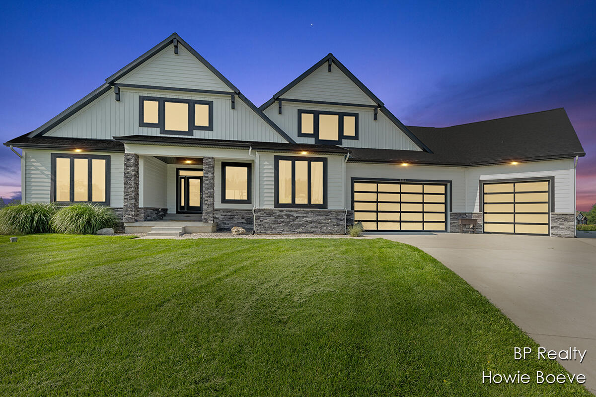 Homes for sale in Zeeland, MI | 7010 Riley St, Zeeland, MI 49464 | MLS# 70489175