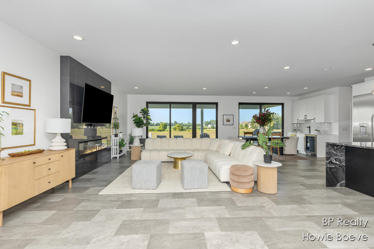 Homes for sale in Zeeland, MI | 7010 Riley St, Zeeland, MI 49464 | MLS# 70489175