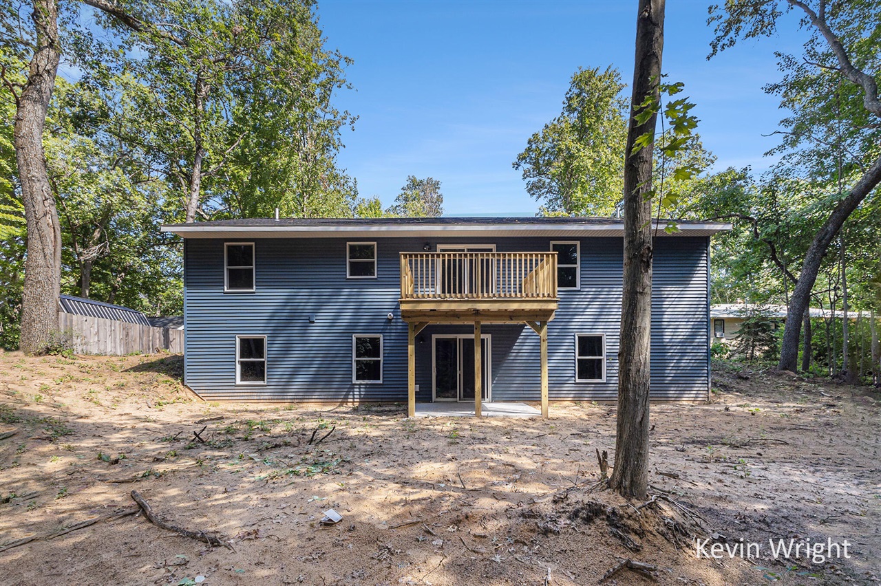 Homes for sale in Twin Lake, MI | 5667 Dalson Rd, Twin Lake, MI 49457 | MLS# 70489186