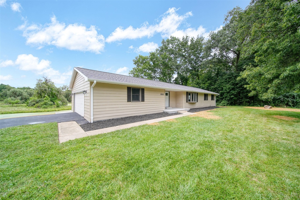 Homes for sale in Parma, MI | 8563 Mccain Rd, Parma, MI 49269 | MLS# 70489342