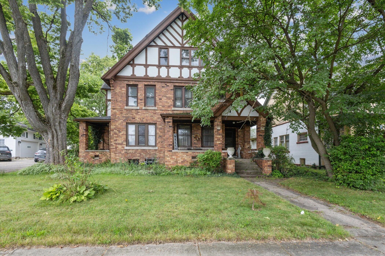 Homes for sale in Battle Creek, MI | 25 Orchard Pl, Battle Creek, MI 49017 | MLS# 70489414