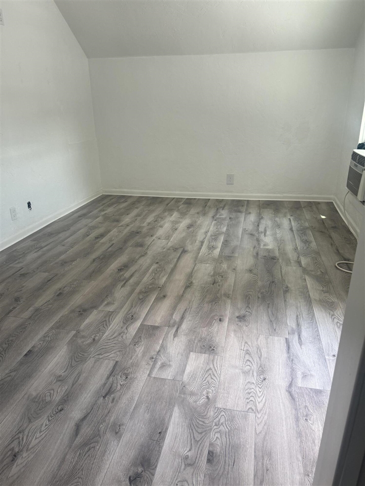 Homes for sale in Brooklyn, MI | 113 Julian St, Brooklyn, MI 49230 | MLS# 70489596