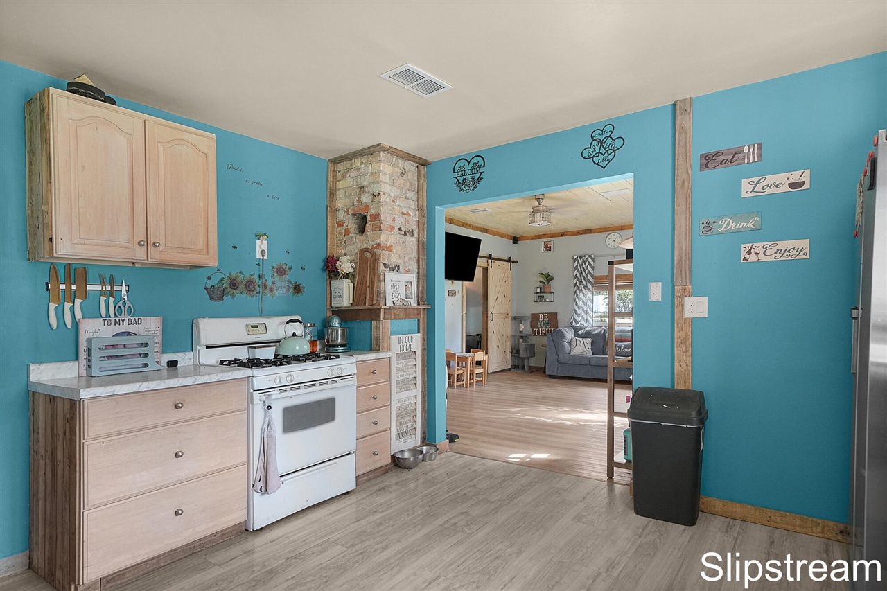 Homes for sale in Riverdale, MI | 11406 Third St St, Riverdale, MI 48877 | MLS# 70489614