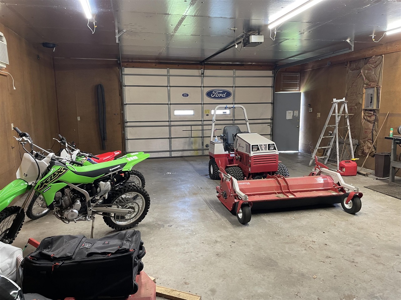 Homes for sale in New Era, MI | 5321 S 36th Ave, New Era, MI 49446 | MLS# 70489785