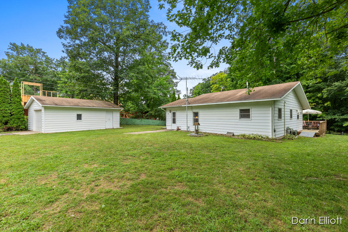 Homes for sale in Stanton, MI | 901 Half Moon Lake Dr, Stanton, MI 48888 | MLS# 70489793