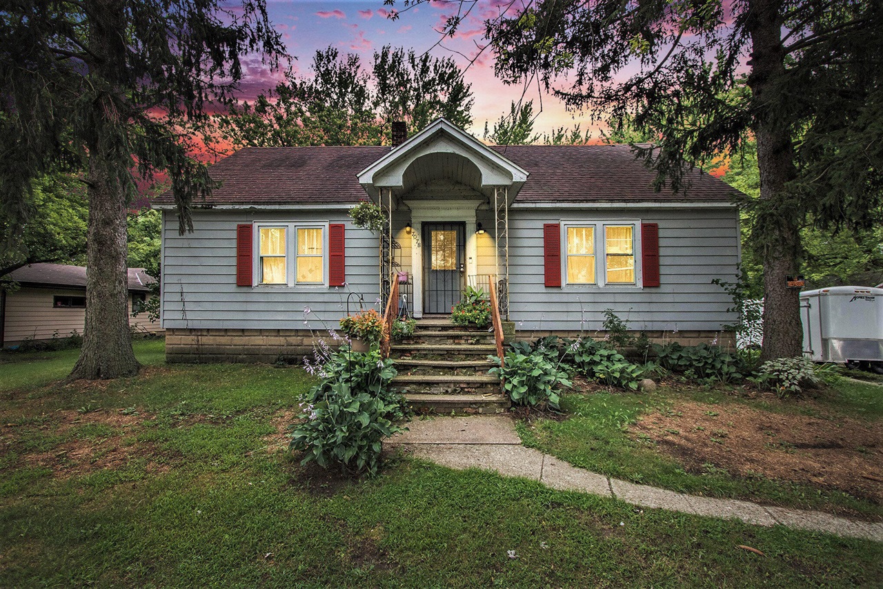 Homes for sale in Three Oaks, MI | 7079 Us 12, Three Oaks, MI 49128 | MLS# 70489832