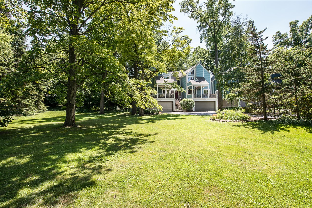 Homes for sale in Ann Arbor, MI | 285 Mulholland Ave, Ann Arbor, MI 48103 | MLS# 70489873