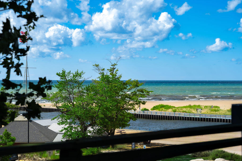 Homes for sale in South Haven, MI | 83 Michigan Ave, South Haven, MI 49090 | MLS# 70489990