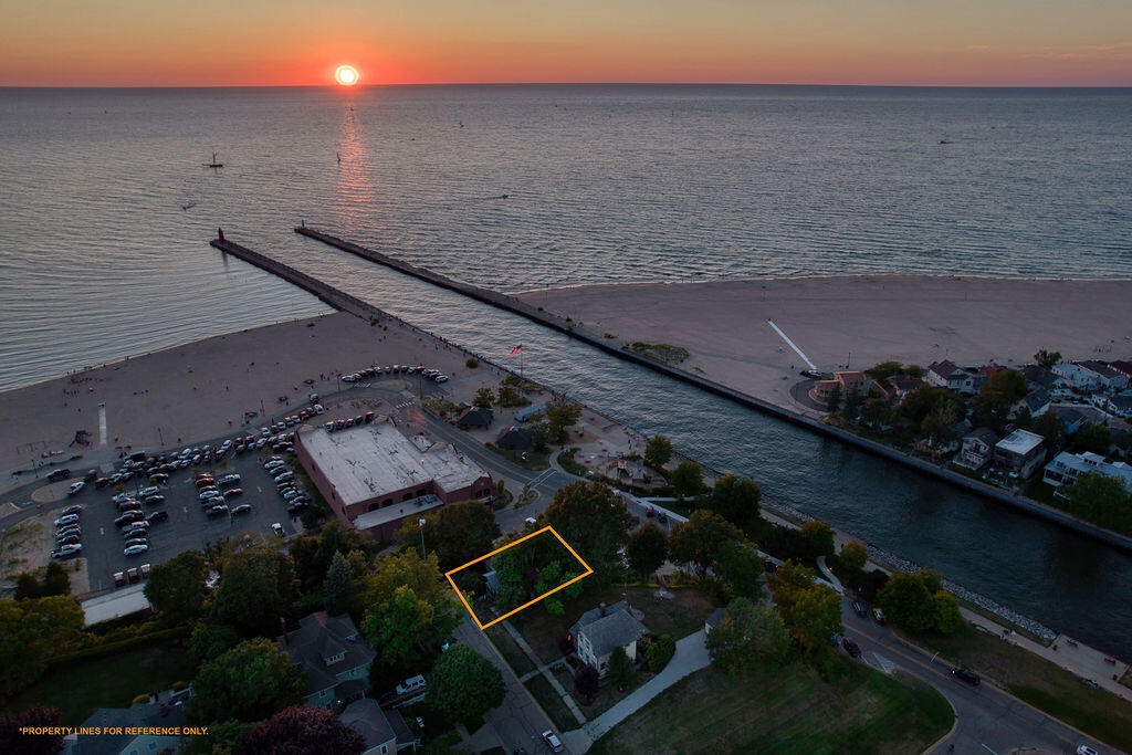 Homes for sale in South Haven, MI | 83 Michigan Ave, South Haven, MI 49090 | MLS# 70489990