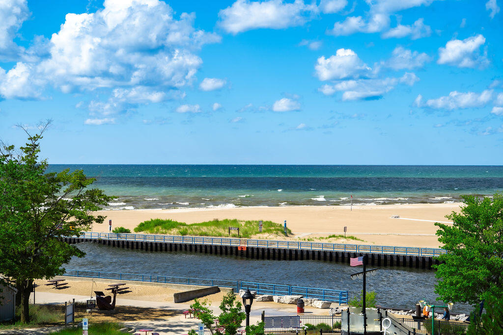 Homes for sale in South Haven, MI | 83 Michigan Ave, South Haven, MI 49090 | MLS# 70489990