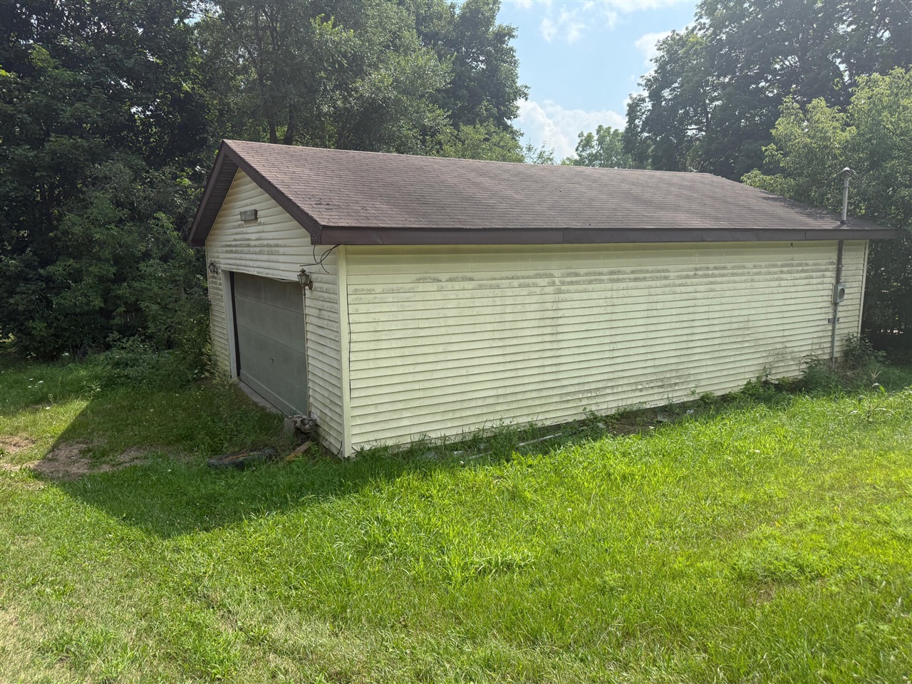 Homes for sale in Stanwood, MI | 78 1st St, Stanwood, MI 49346 | MLS# 70490038