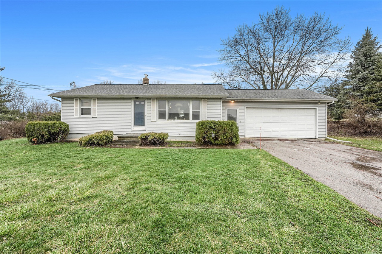 Homes for sale in Grand Rapids, MI | 1324 4 Mile Rd, Grand Rapids, MI 49544 | MLS# 70490187