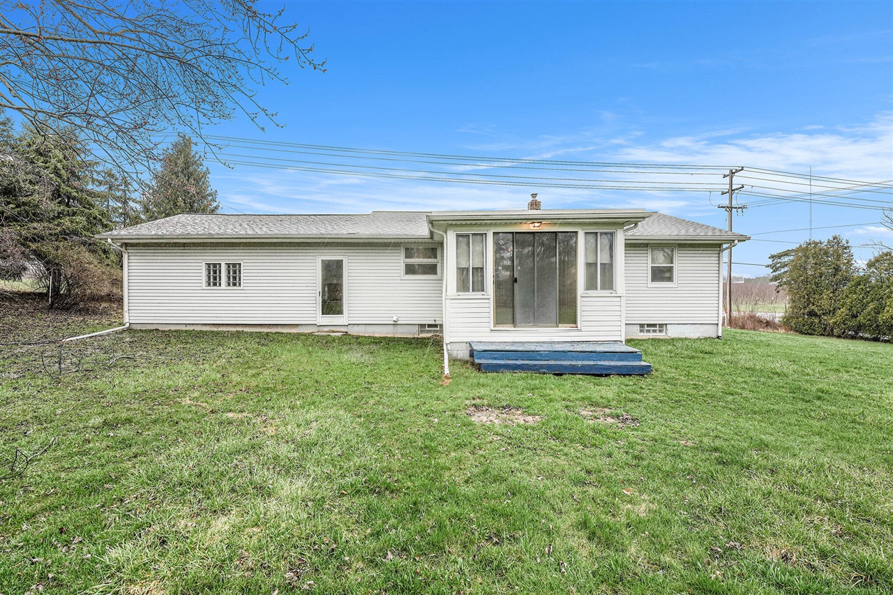 Homes for sale in Grand Rapids, MI | 1324 4 Mile Rd, Grand Rapids, MI 49544 | MLS# 70490187