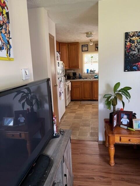 Homes for sale in Coloma, MI | 6754 Paw Paw Ave, Coloma, MI 49038 | MLS# 70490210