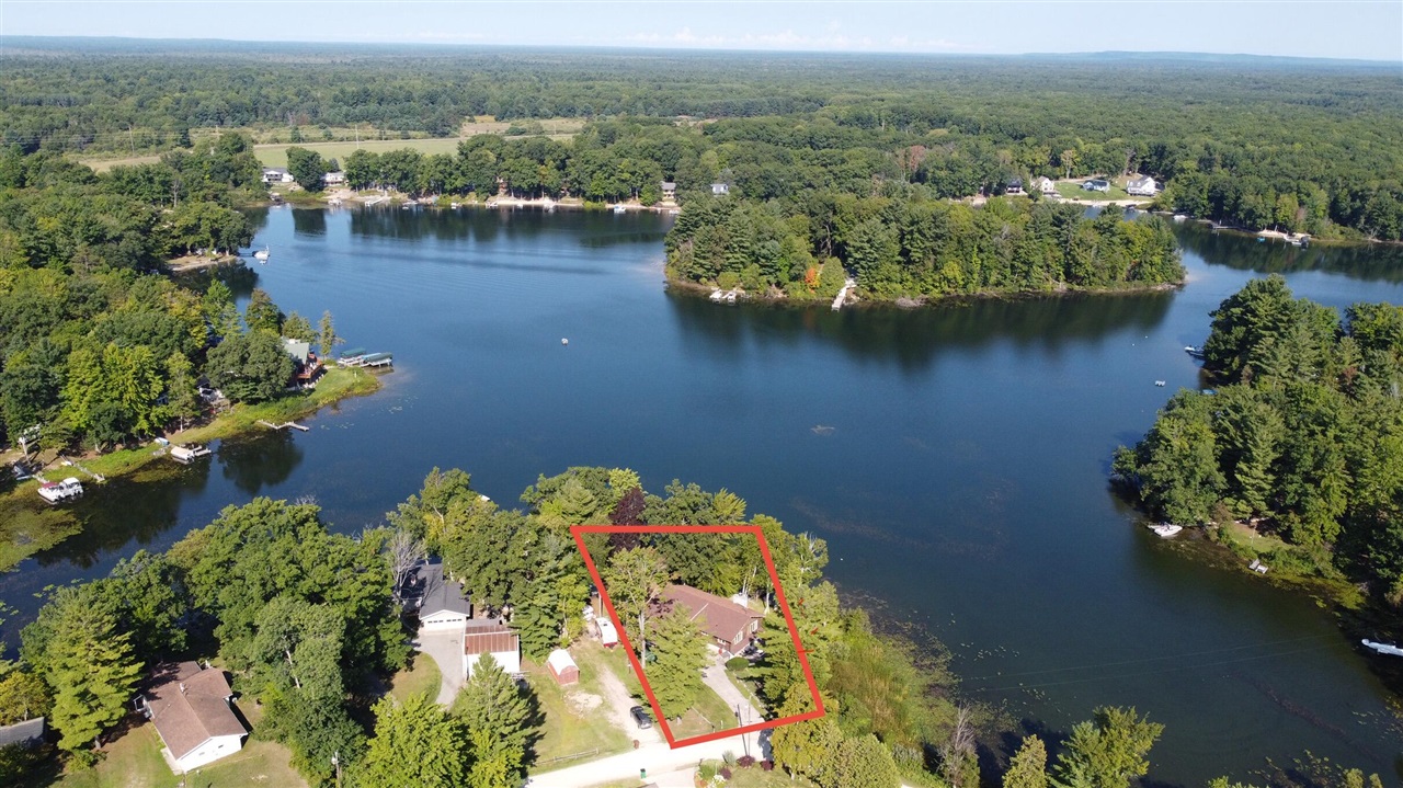 Homes for sale in Irons, MI | 5985 Bayshore Dr, Irons, MI 49644 | MLS# 70490613