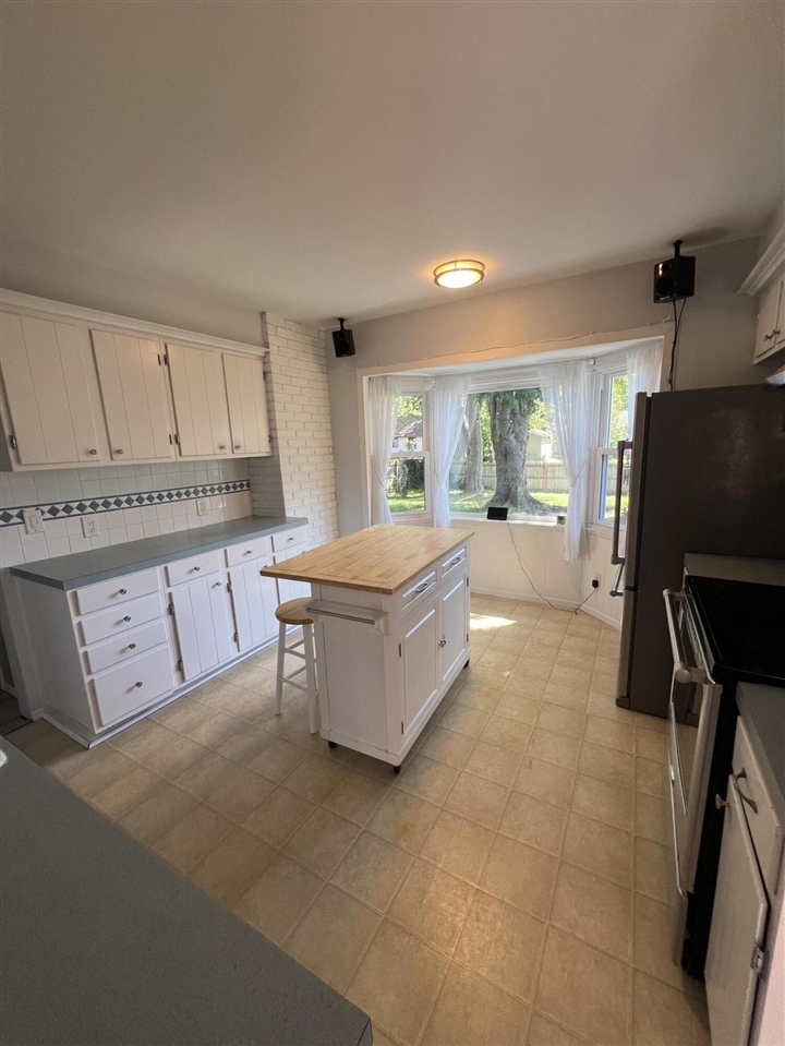 Homes for sale in Grand Haven, MI | 1034 Marion Ave, Grand Haven, MI 49417 | MLS# 70490754