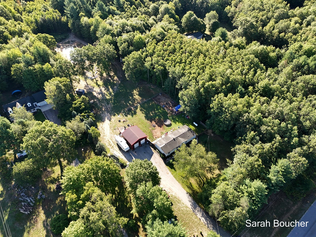 Homes for sale in Fruitport, MI | 4280 S Broton Rd, Fruitport, MI 49415 | MLS# 70490873