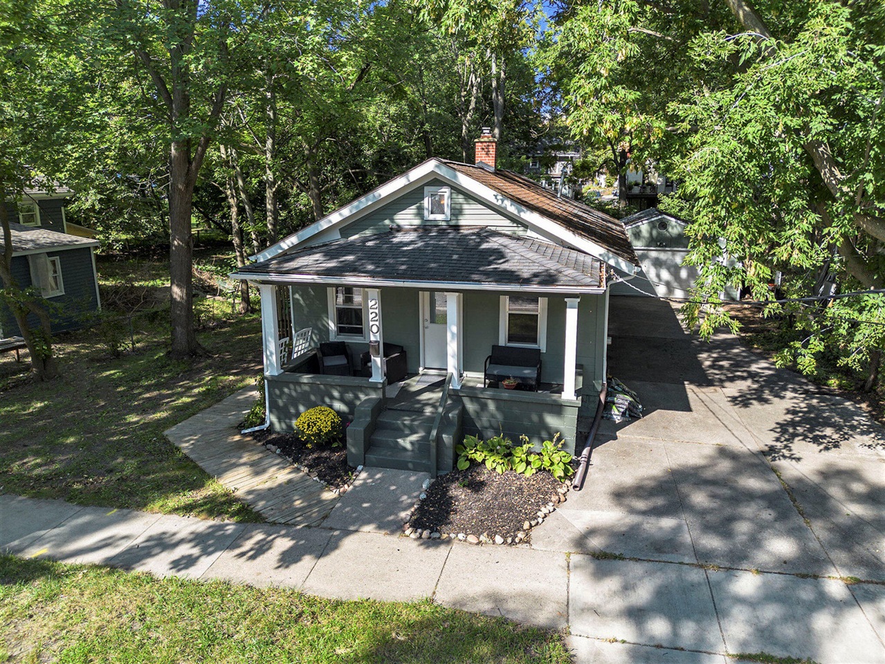 Homes for sale in Ann Arbor, MI | 220 S Seventh St, Ann Arbor, MI 48103 | MLS# 70490990