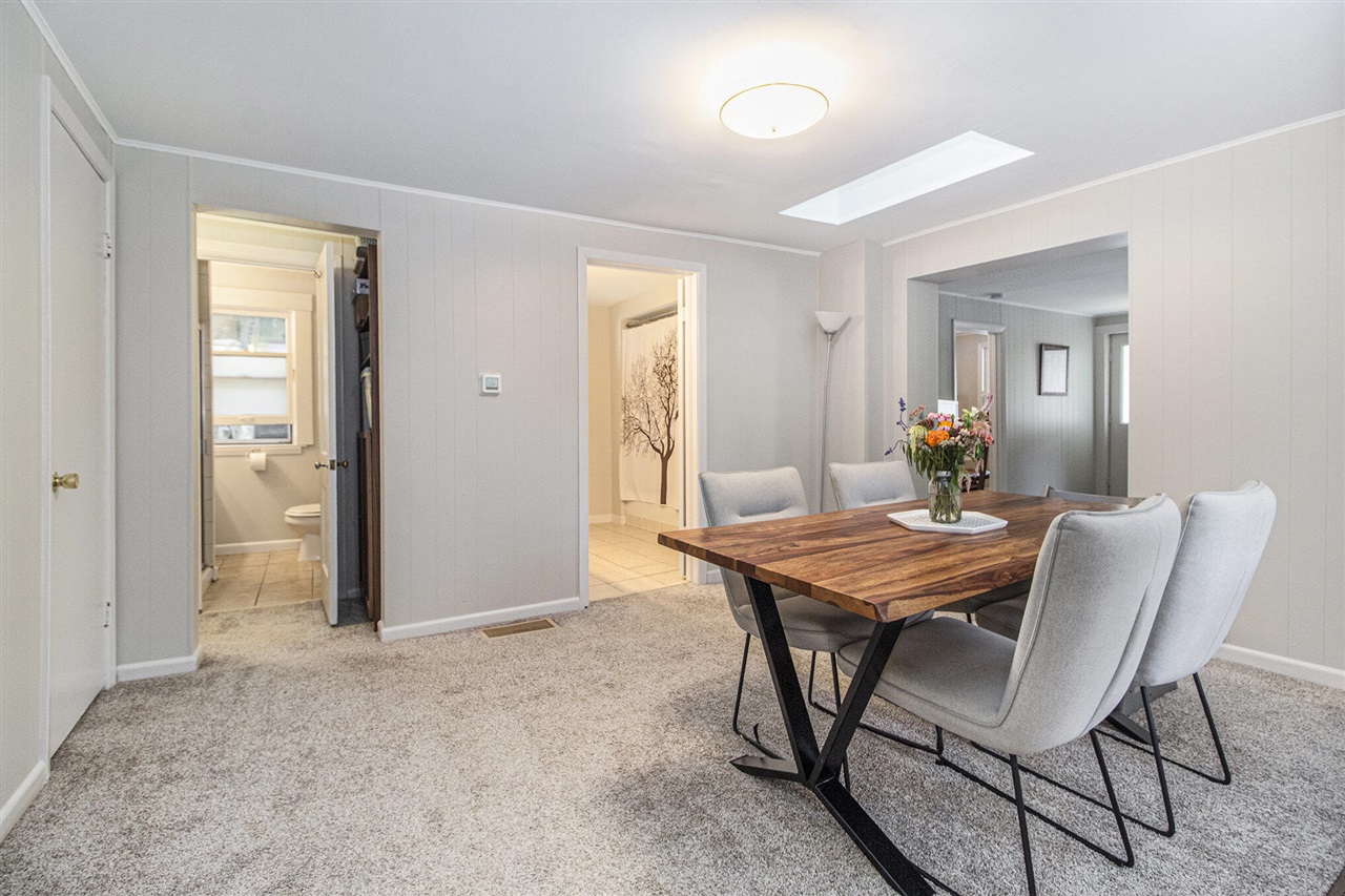 Homes for sale in Ann Arbor, MI | 220 S Seventh St, Ann Arbor, MI 48103 | MLS# 70490990