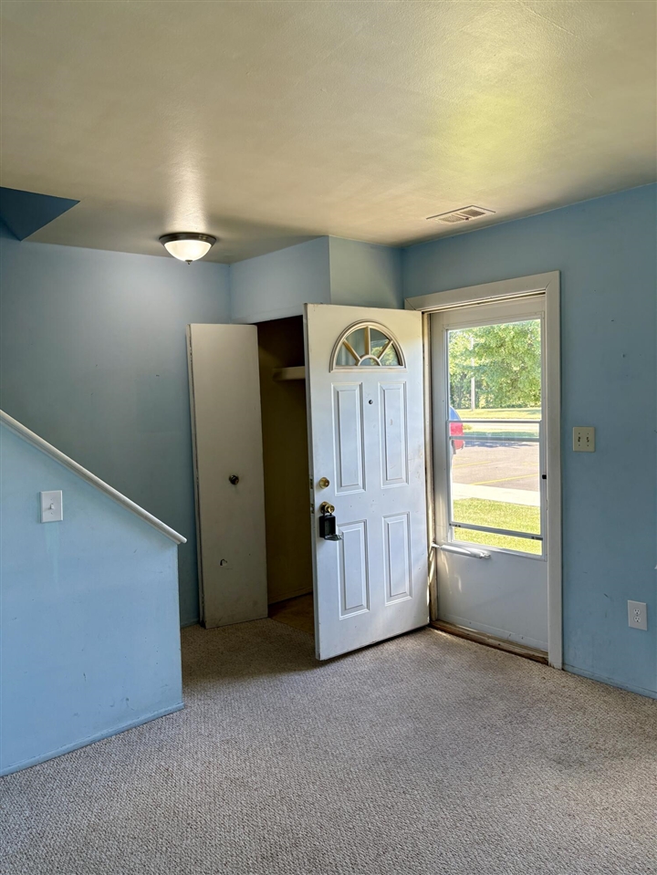 Homes for sale in Westland, MI | 28926 Ann Arbor Trl, Westland, MI 48185 | MLS# 70491065