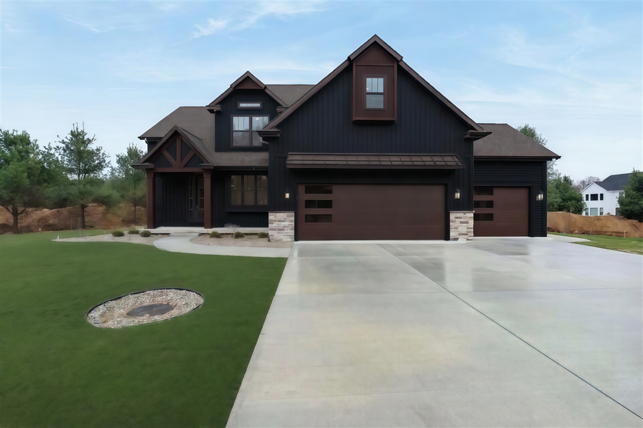 Homes for sale in Portage, MI | 9899 Windflower Ln, Portage, MI 49024 | MLS# 70491082