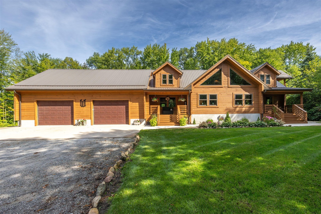 Homes for sale in Lakeview, MI | 2506 100th Ave, Lakeview, MI 48850 | MLS# 70491084