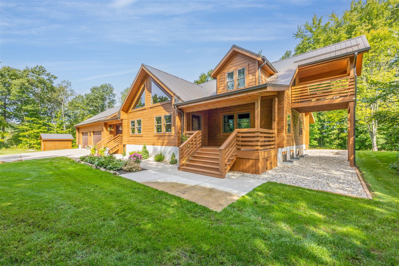 Homes for sale in Lakeview, MI | 2506 100th Ave, Lakeview, MI 48850 | MLS# 70491084