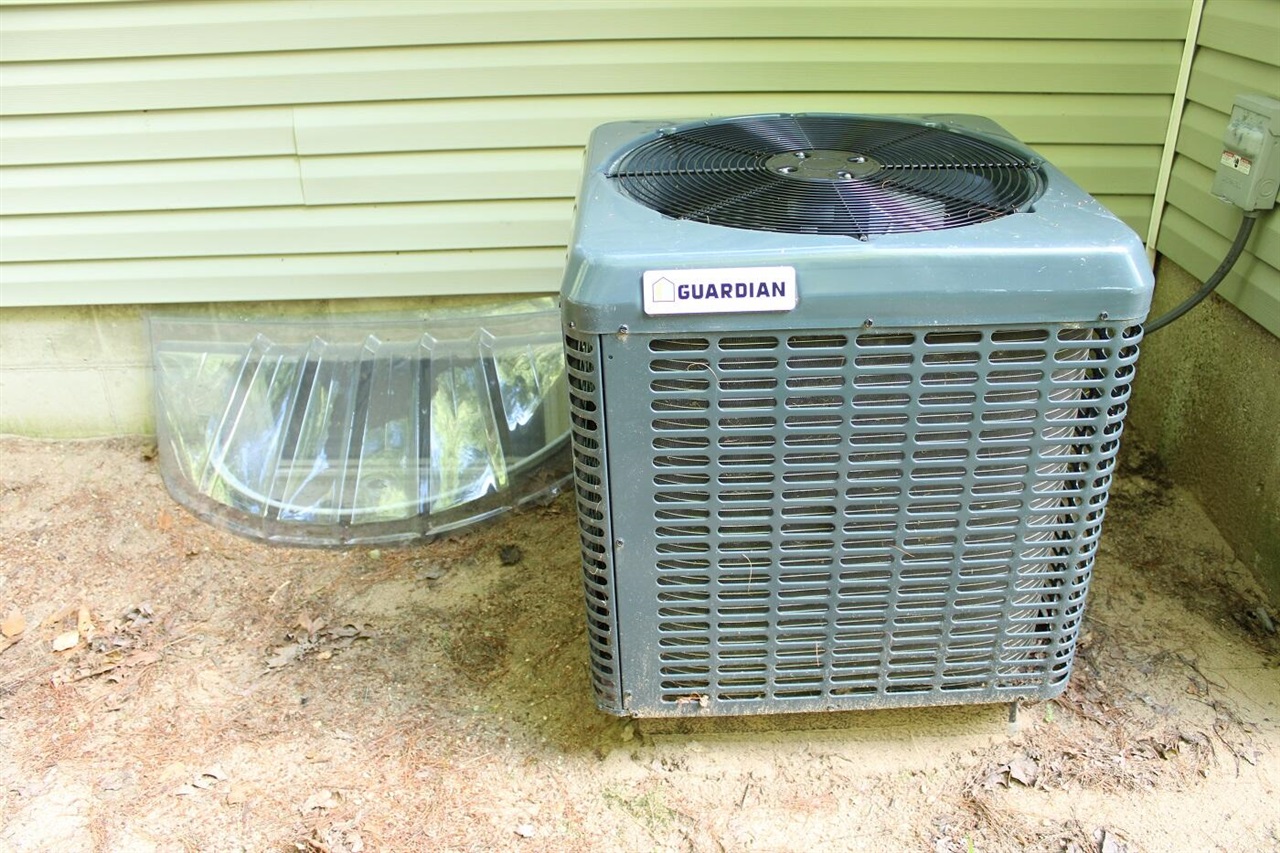 Homes for sale in Newaygo, MI | 5892 S Carrigan Dr, Newaygo, MI 49337 | MLS# 70491094