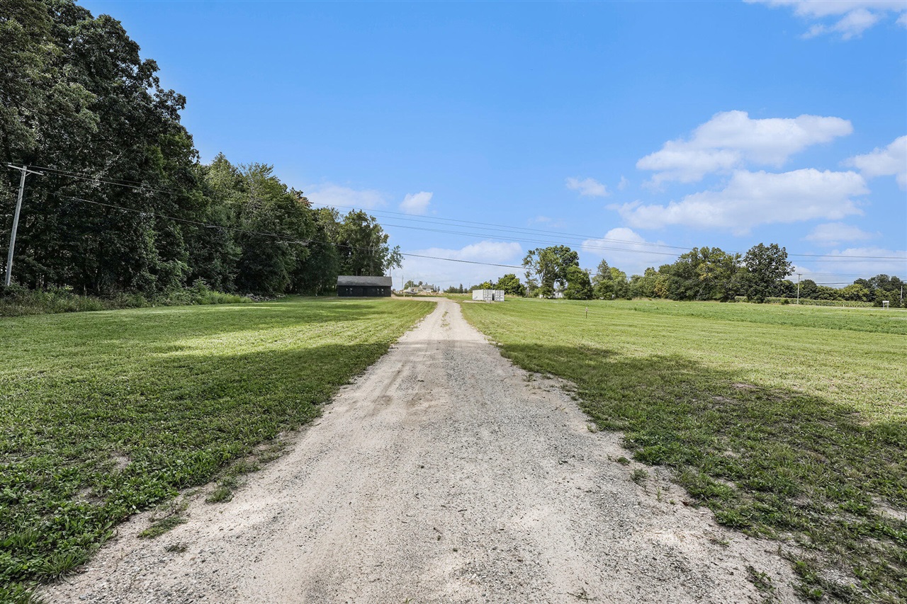 Homes for sale in Ionia, MI | 84 Dildine Rd, Ionia, MI 48846 | MLS# 70491597