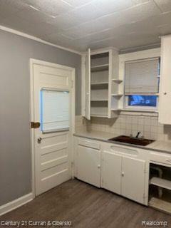 Homes for sale in River Rouge, MI | 194 Richter St, River Rouge, MI 48218 | MLS# 70491971