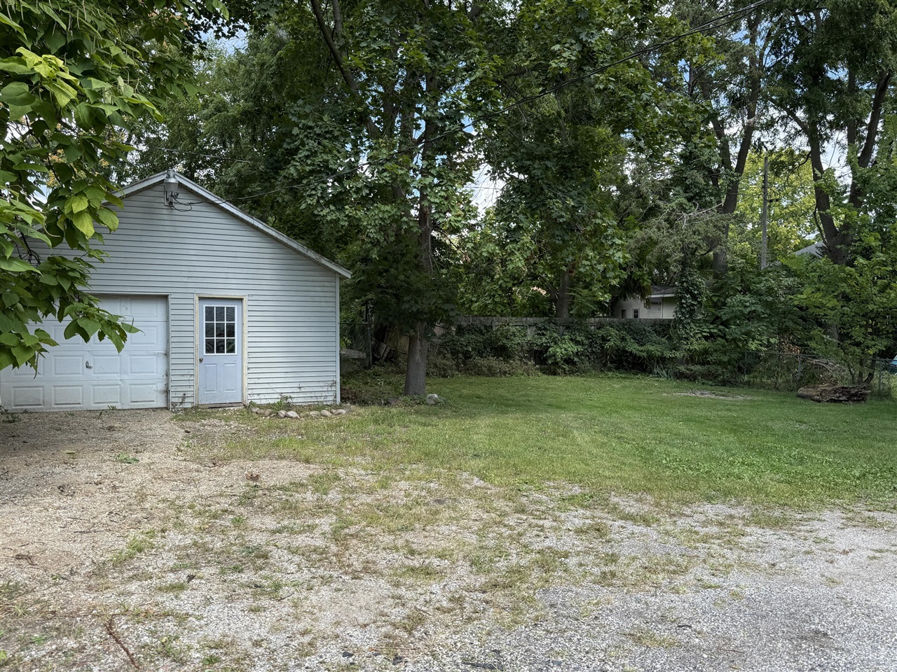 Homes for sale in Greenville, MI | E St, Greenville, MI 48838 | MLS# 70492046