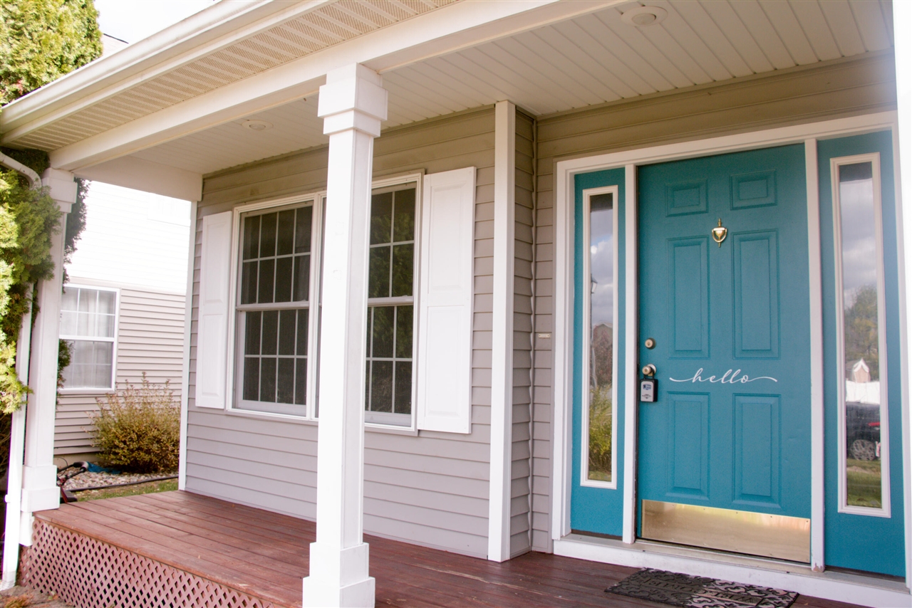 Homes for sale in Holt, MI | 1368 Yarrow Dr, Holt, MI 48842 | MLS# 70492057