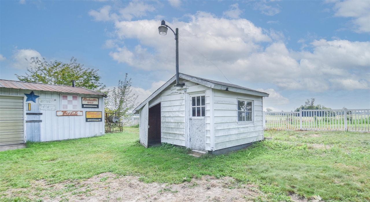 Homes for sale in Quincy, MI | 44 Berry St, Quincy, MI 49082 | MLS# 70492098