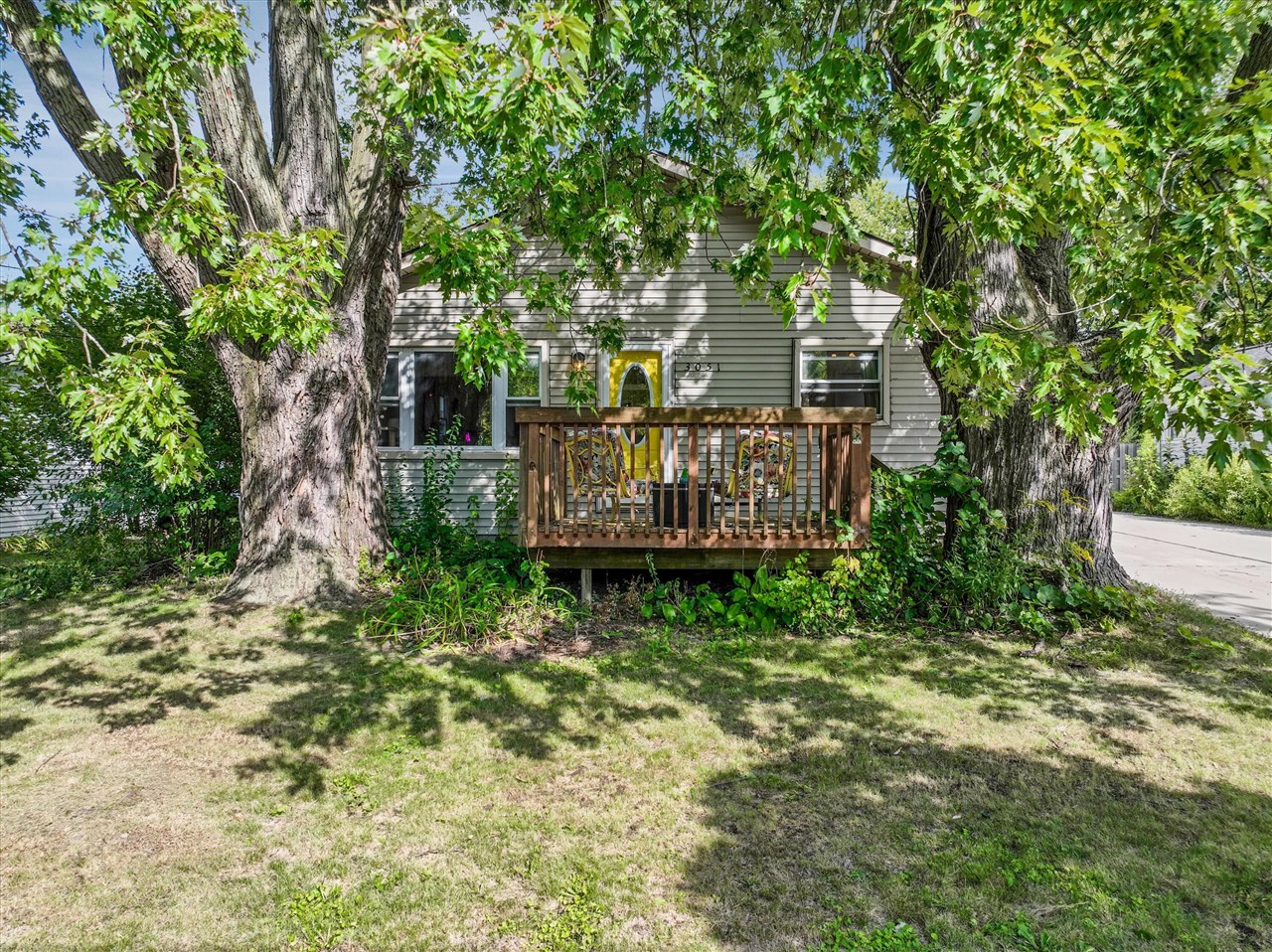 Homes for sale in Rochester Hills, MI | 3051 Eastwood Dr, Rochester Hills, MI 48309 | MLS# 70492474