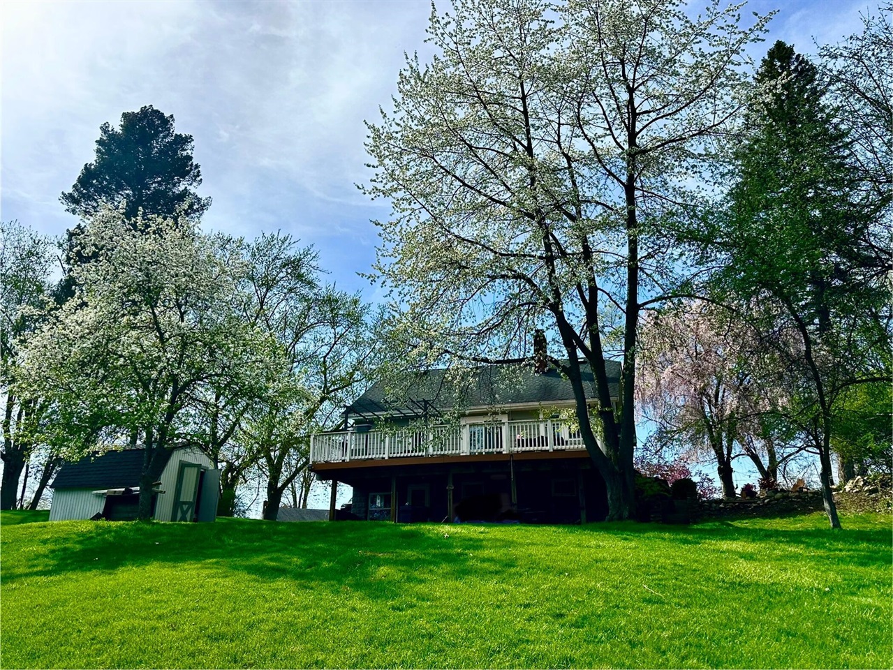 Homes for sale in Chelsea, MI | 18315 Cavanaugh Lake Rd, Chelsea, MI 48118 | MLS# 70492529