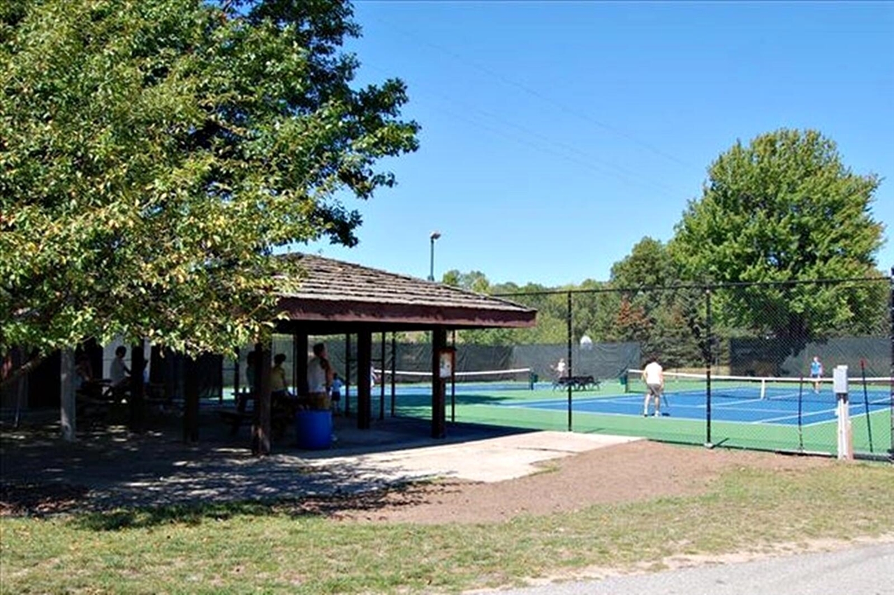 Homes for sale in Stanwood, MI | 10933 Shawnee Trl, Stanwood, MI 49346 | MLS# 70492573