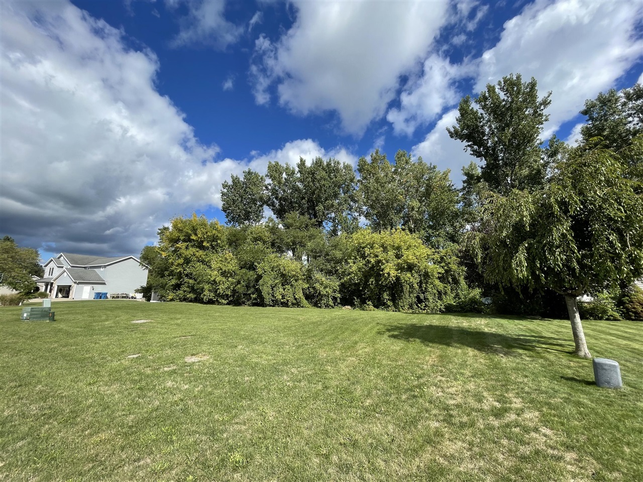 Homes for sale in Coopersville, MI | 349 Creekside Dr, Coopersville, MI 49404 | MLS# 70492574